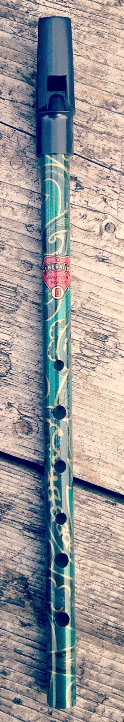 Generation Boho D Whistle. Paisley Green Flageolet. Flageoletfløyte i D med paisleymønster.