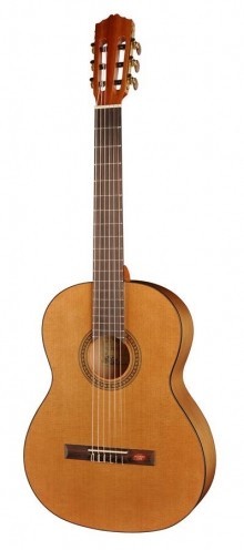 Salvador Cortez CC-08 Student Series classic guitar, cedar top, agathis back and sides