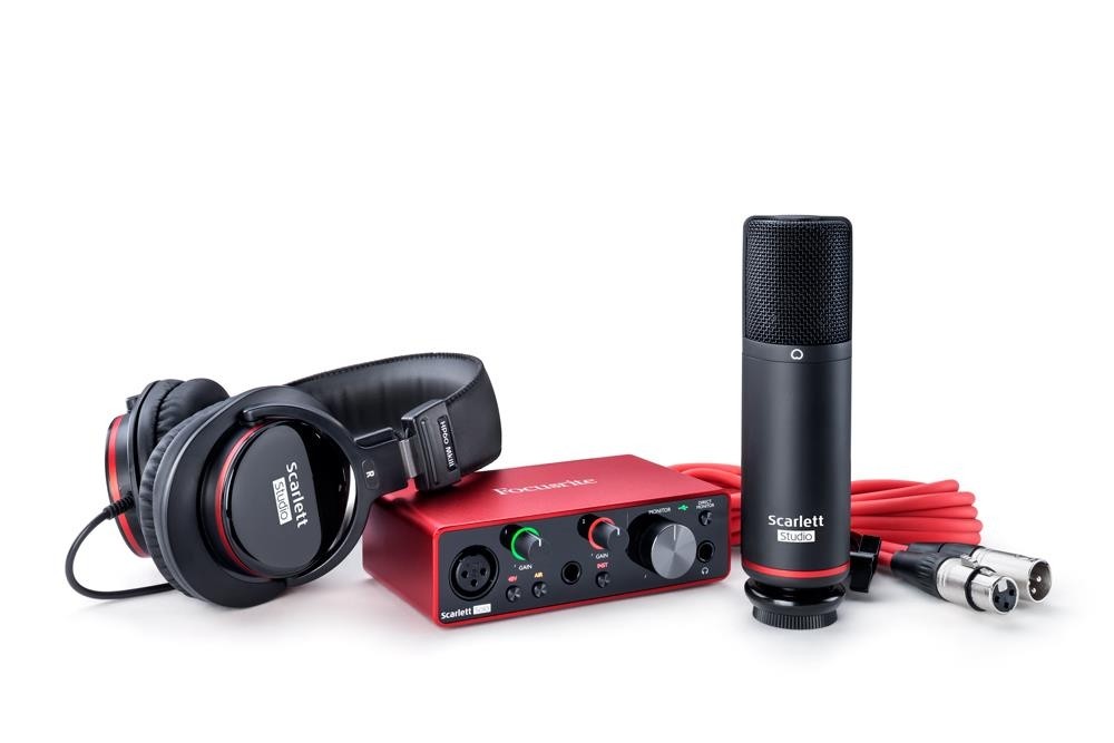 Focusrite Scarlett Solo Gen3 Bundle med lydkort, mikrofon, hodetlf og software