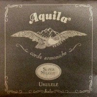 AQUILA CONCERT 104U UKULELE SUPER NYLGUT (1 WOUND string) key of C - GCEA SET Low G - Strengesett til Ukulele.