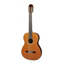 Salvador Cortez CC-140 All Solid Master Series classic guitar, solid cedar top. 3-pc solid rosewood back, solid rosewood sides, deluxe case