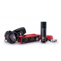 Focusrite Scarlett 2i2 Gen3 BUNDLE med lydkort, mikrofon, hodetlf og software