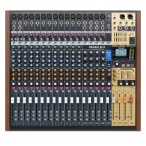 TASCAM MODEL 24 - 22 kanals mikser